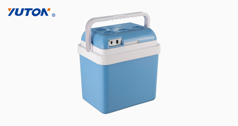 Prenosný termoelektrický chladič YT-A-24X 24L plastový 12V