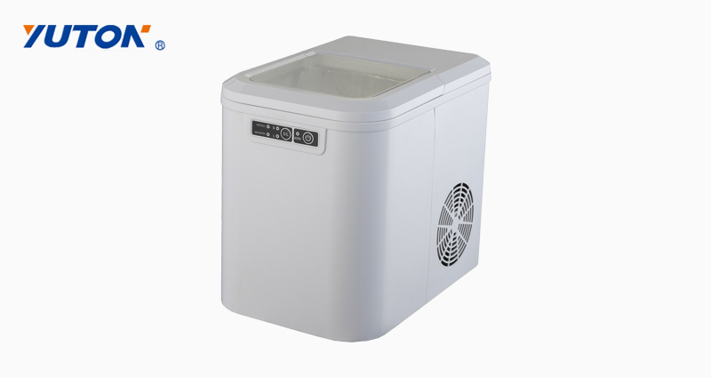 YT-E-005A-N 50Hz elektrický 220V 2,2L výrobník ľadu